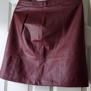 Genuine Leather Skirt Liz Claiborne - Wine/Maroon Colour - women's 10